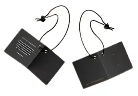 custom hang tags for apparels. Folded Hang Tags can be easily fould and give a decent look.
