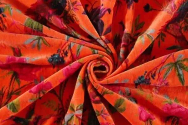 infographic image of show the clothes of printed velour fabric