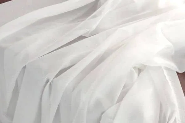 infographic image of show the cloth of muslin voile fabric