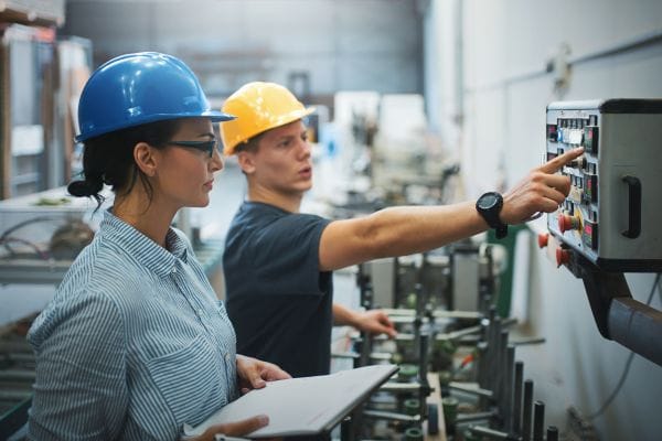 this image show the Advanced Manufacturing Facilities of casual wear manufacturer in canada