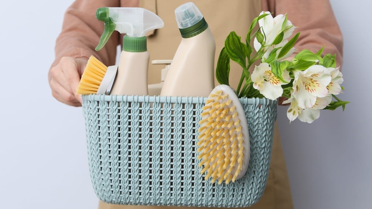 Basket of cleaning products and tools for maintaining trousers